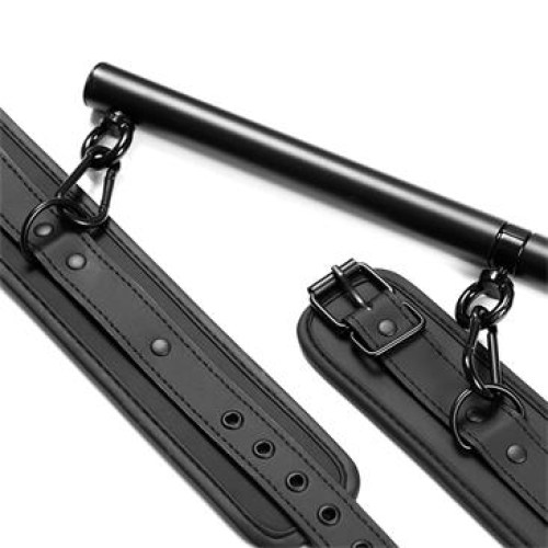 5-detachable-rigid-spreader-bar-and-4-detachable-neoprene-and-vegan-leather-cuffs